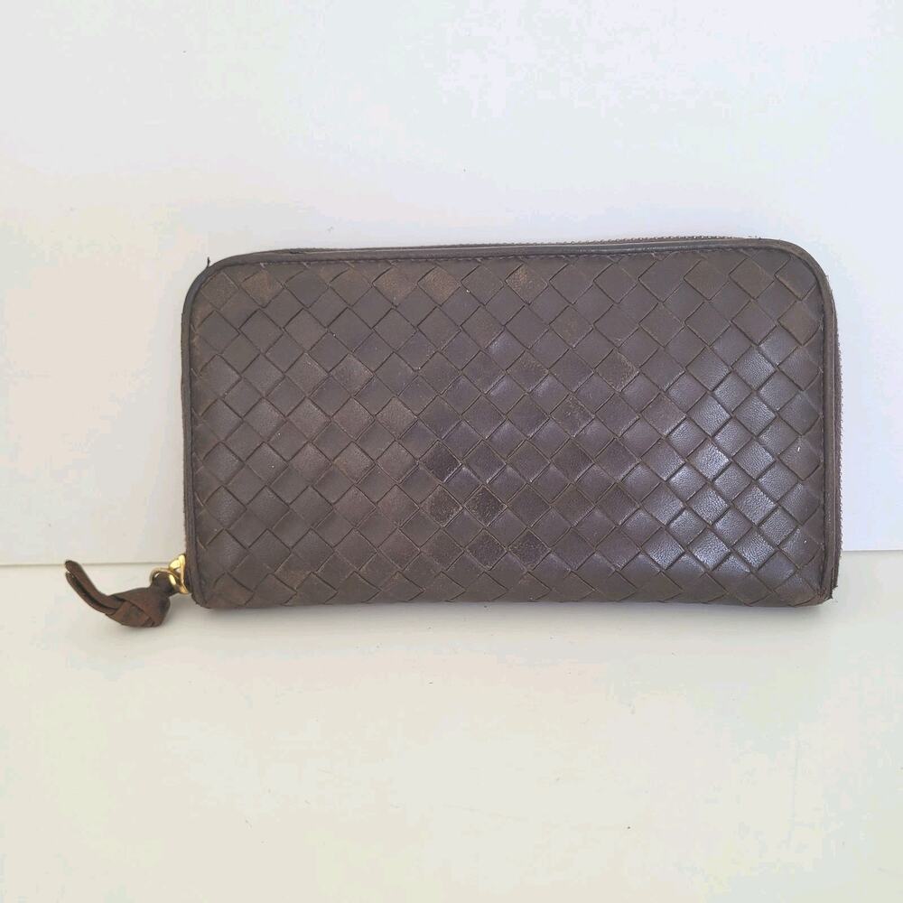 BOTTEGA VENETA Interatiato Woven Leather Bifold Wallet Large Brown Unisex Zippy‎